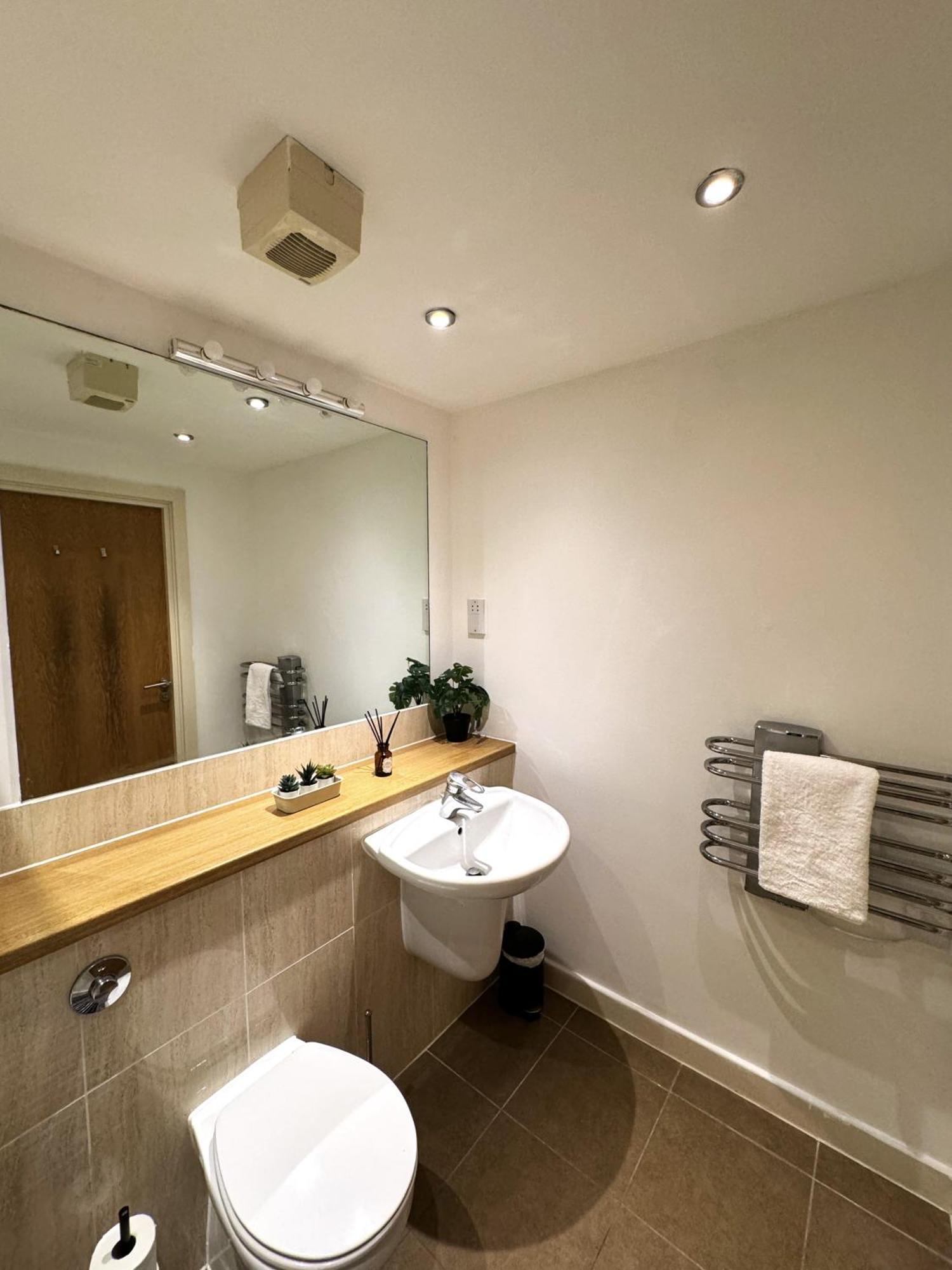 Vibrant City Apt 2 Bed In Hoxton And Shoreditch 런던 외부 사진