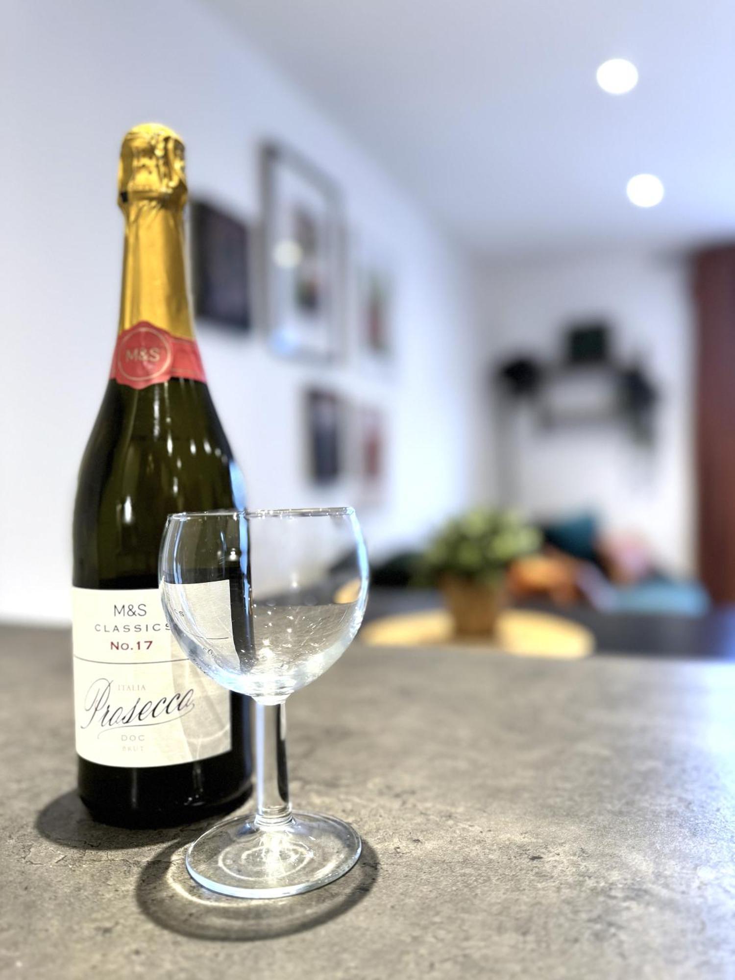 Vibrant City Apt 2 Bed In Hoxton And Shoreditch 런던 외부 사진